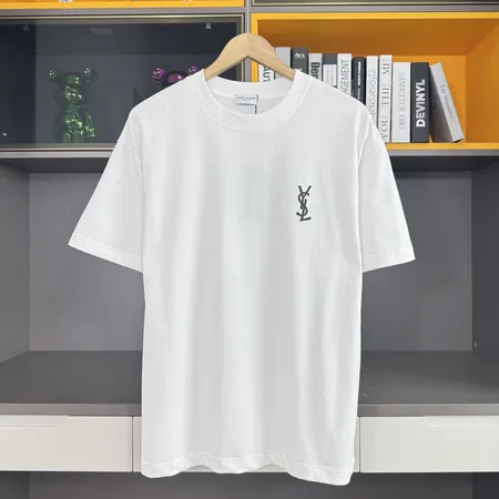 イブサンローラン Tシャツ