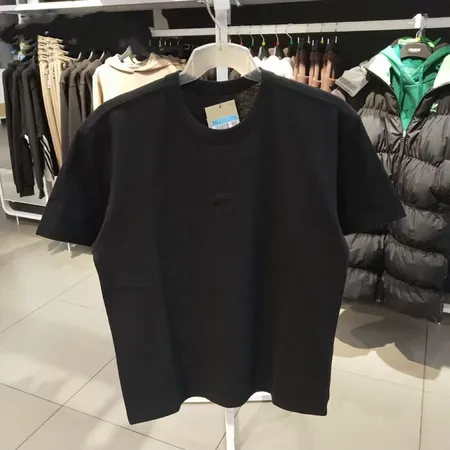 ナイキ Tシャツ