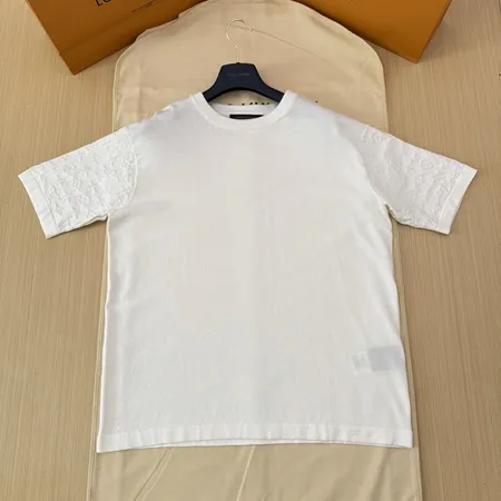 ルイヴィトン Tシャツ