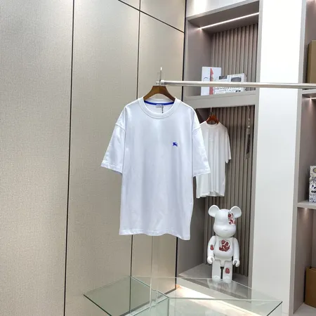 バーバリー ス Tシャツ