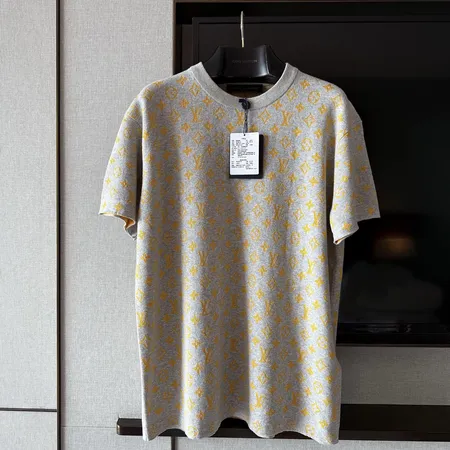ルイヴィトン Tシャツ
