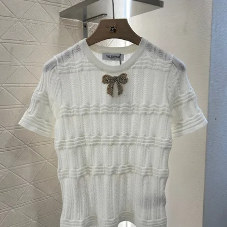 ヴァレンティノ Tシャツ