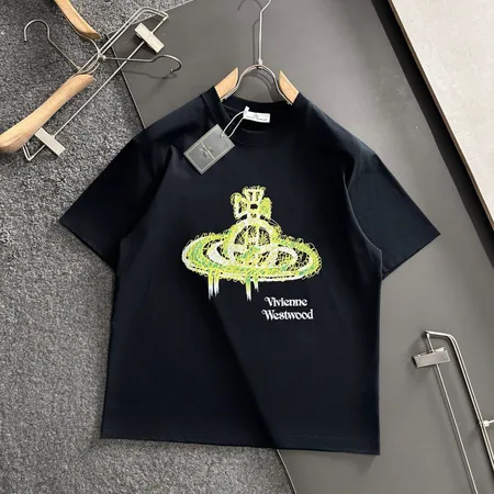 ヴィヴィアン・ウエストウッド Tシャツ