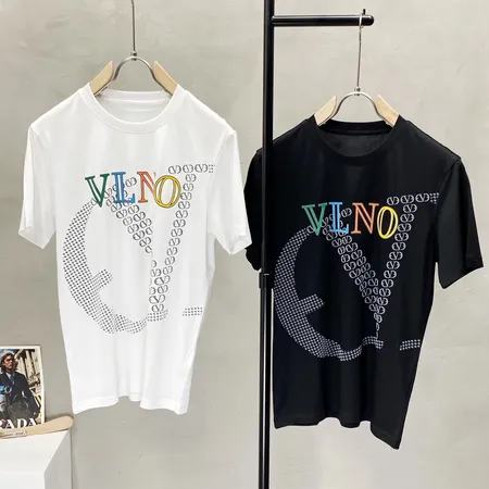 ヴァレンティノ Tシャツ