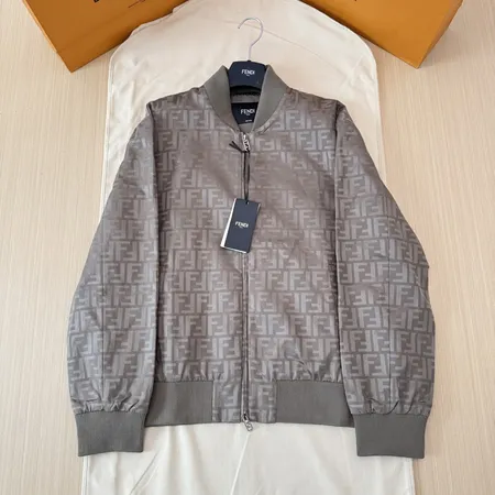 フェンディ ジャケット