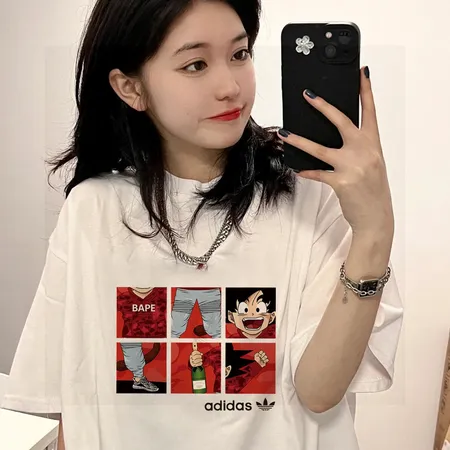 アディダス Tシャツ