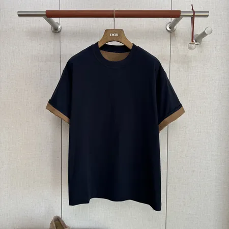 ボッテガ ヴェネタ Tシャツ