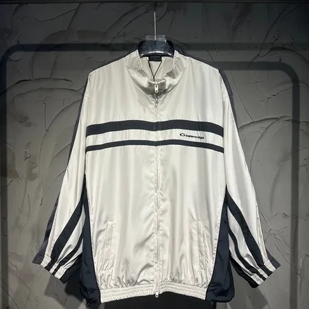 バレンシアガ ジャケット