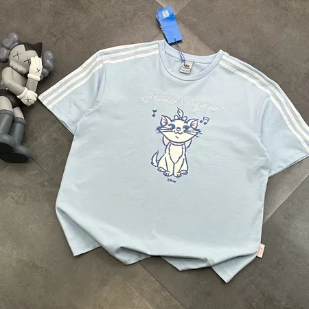 アディダス Tシャツ