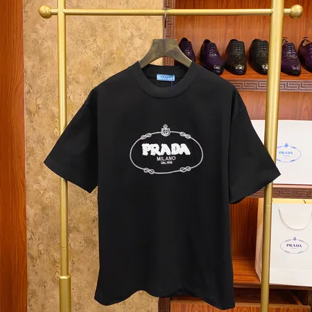 プラダ Tシャツ