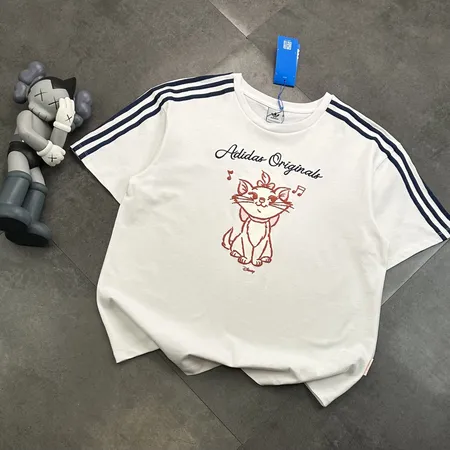 アディダス Tシャツ