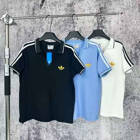 アディダス Tシャツ