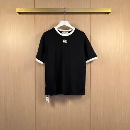 ミュウミュウ Tシャツ