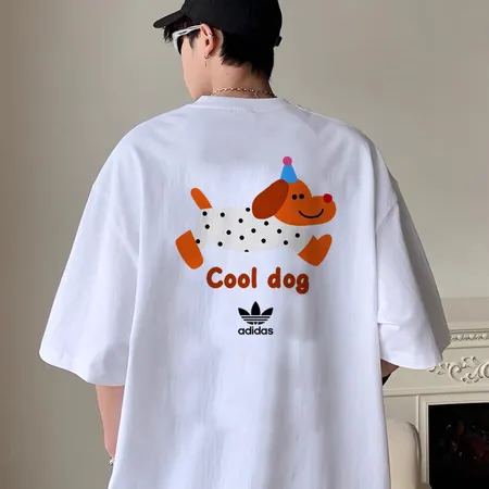 アディダス Tシャツ