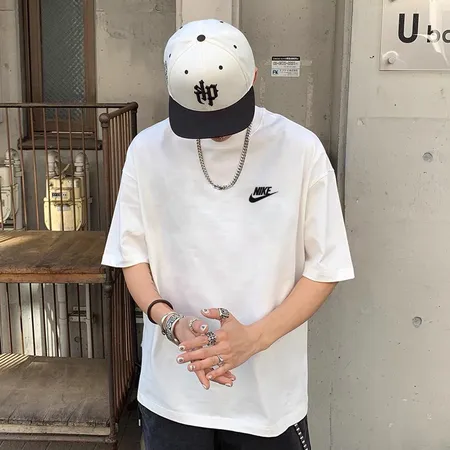 ナイキ Tシャツ