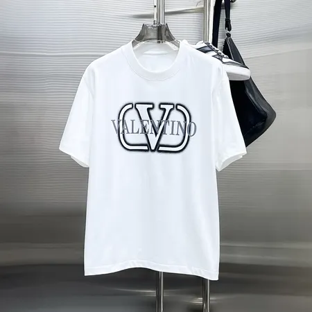 ヴァレンティノ Tシャツ