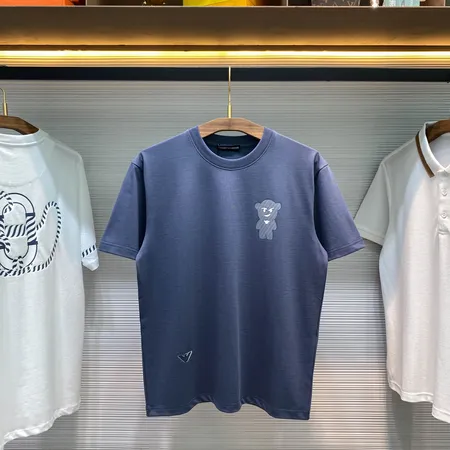 アルマーニ Tシャツ