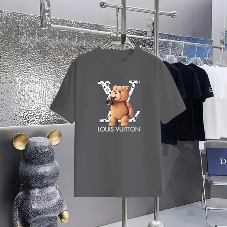 ルイヴィトン Tシャツ