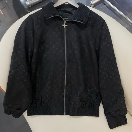 ルイヴィトン ジャケット