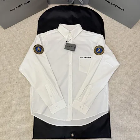 バレンシアガ シャツ
