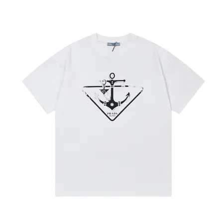 プラダ Tシャツ