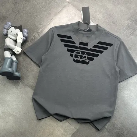 アルマーニ Tシャツ