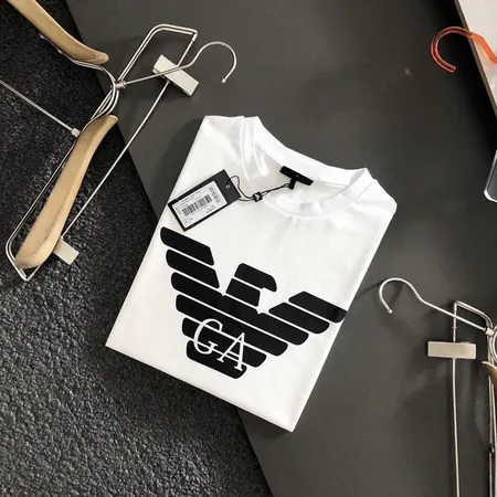 アルマーニ Tシャツ