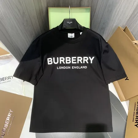 バーバリー ス Tシャツ