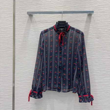 ヴァレンティノ シャツ