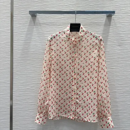 ヴァレンティノ シャツ