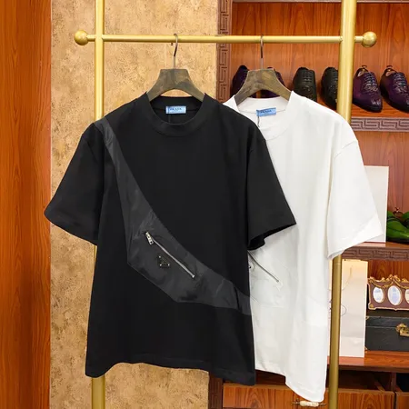 プラダ Tシャツ