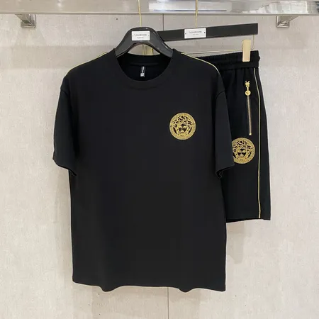 ヴェルサーチ Tシャツ