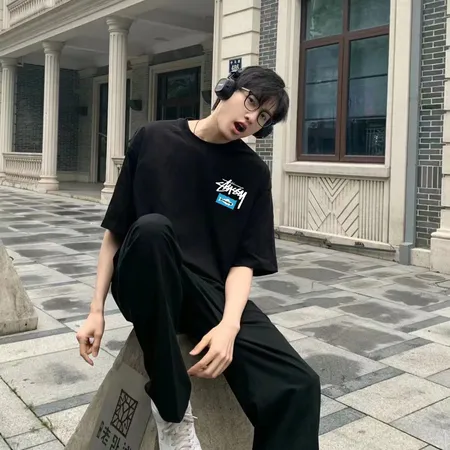 ステューシー Tシャツ