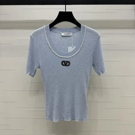 ヴァレンティノ Tシャツ