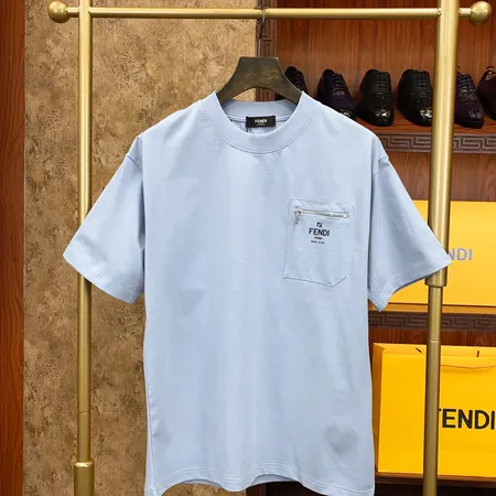 フェンディ Tシャツ