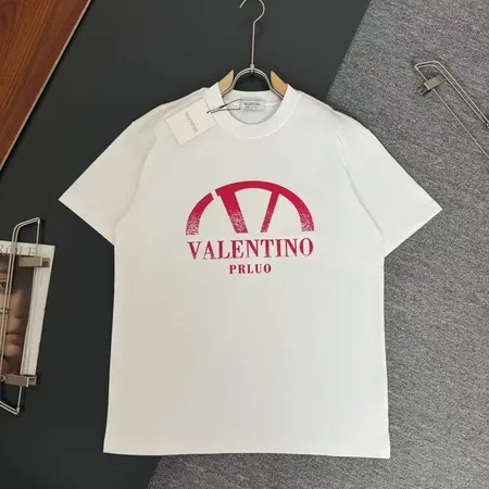 ヴァレンティノ Tシャツ