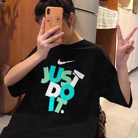 ナイキ Tシャツ