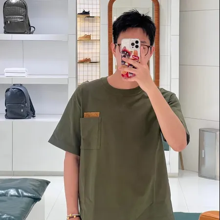 ボッテガ ヴェネタ Tシャツ