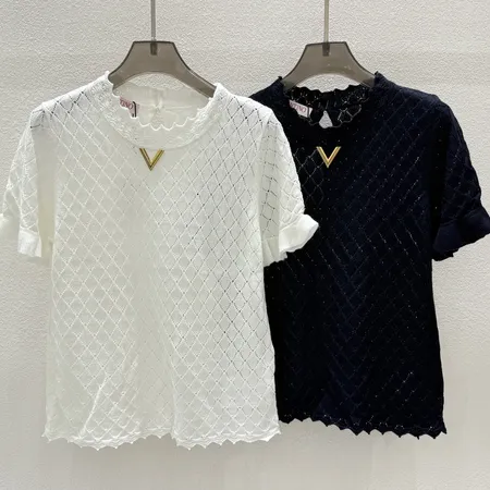 ヴァレンティノ Tシャツ