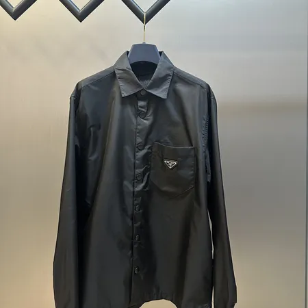 プラダ シャツ