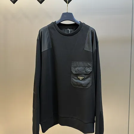 プラダ パーカー