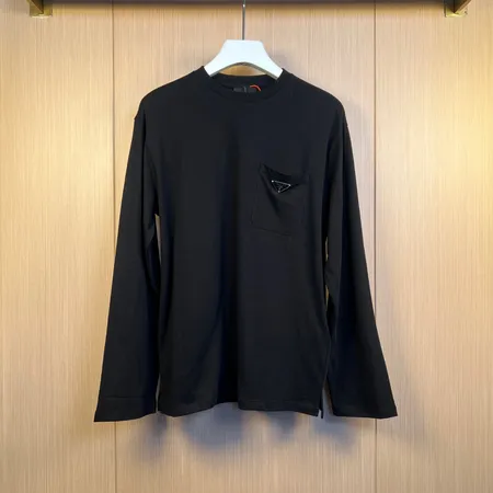 プラダ パーカー