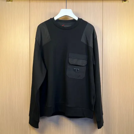 プラダ パーカー