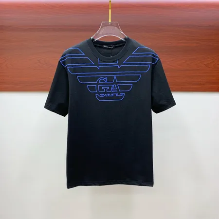 アルマーニ Tシャツ