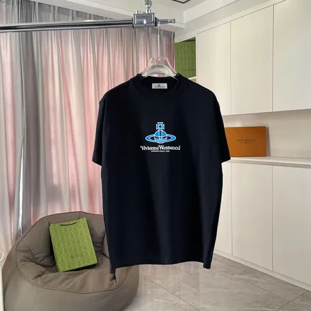 ヴィヴィアン・ウエストウッド Tシャツ