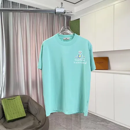 ヴィヴィアン・ウエストウッド Tシャツ