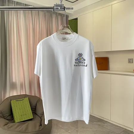 ヴィヴィアン・ウエストウッド Tシャツ