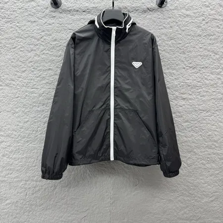 プラダ ジャケット