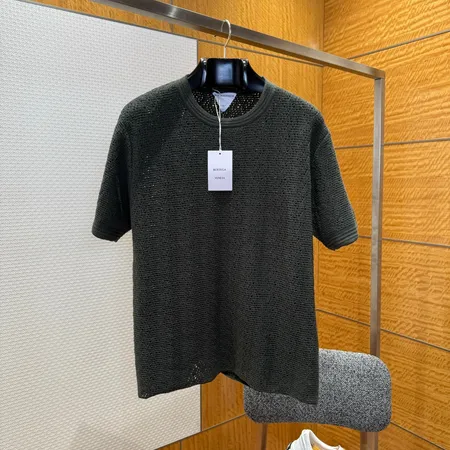 ボッテガ ヴェネタ Tシャツ