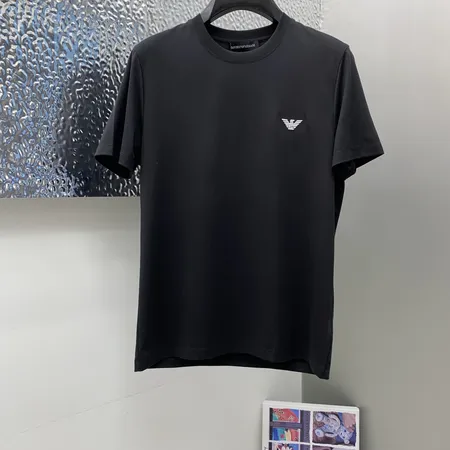 アルマーニ Tシャツ